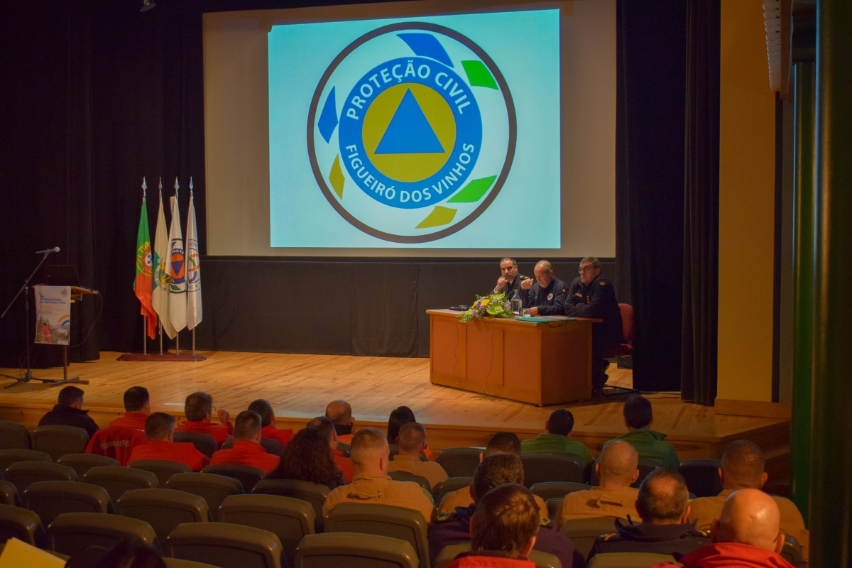 Colóquio – “As comunicações de âmbito Municipal”